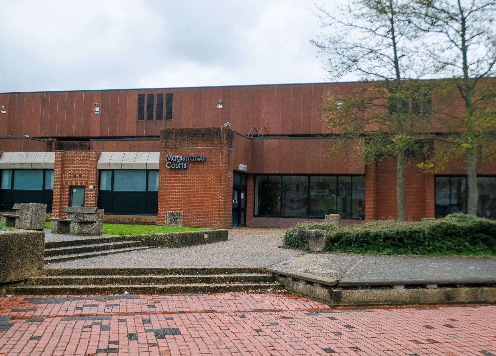 Reading Magistrates Courts