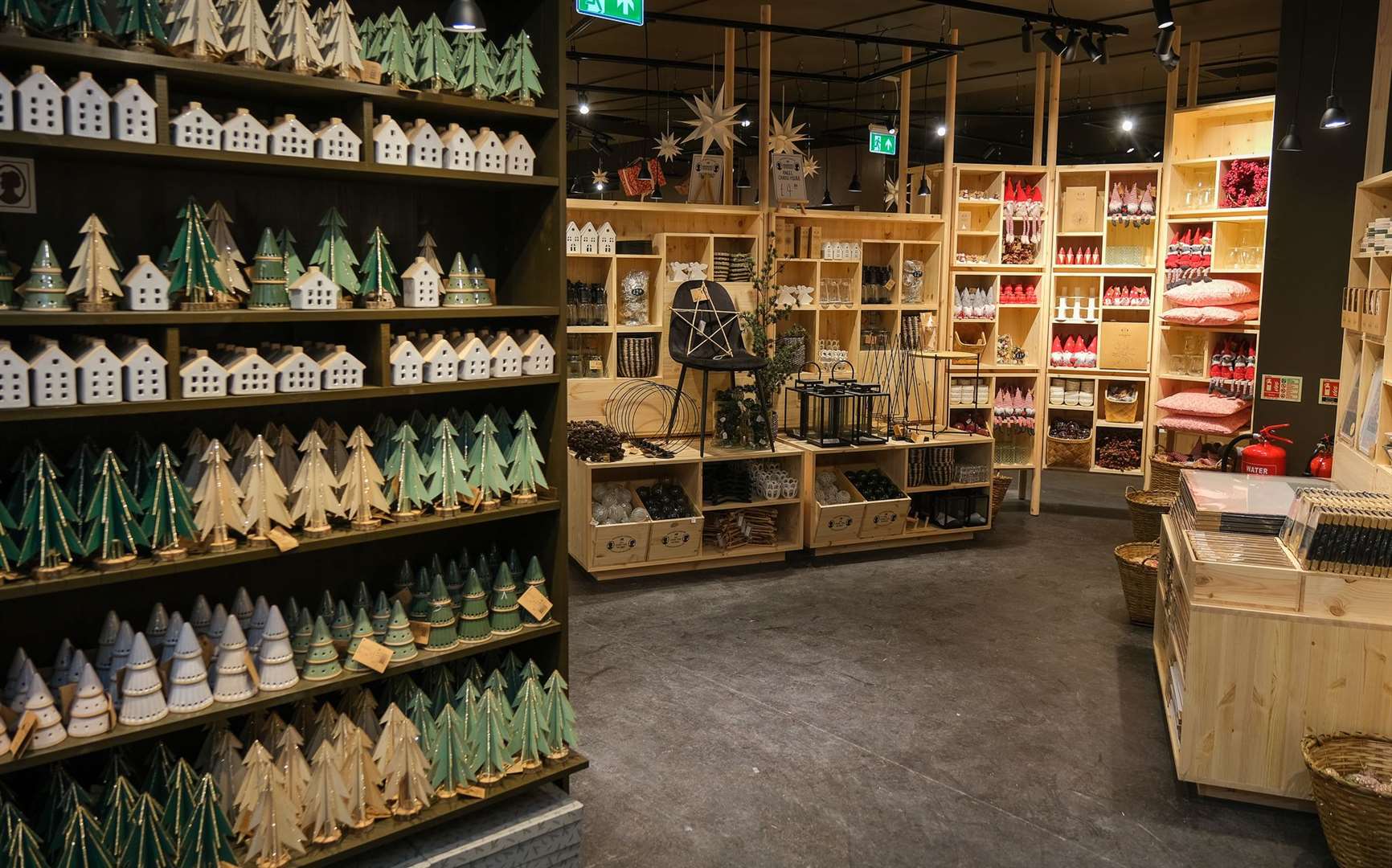 Søstrene Grene: All over the world in Park Way