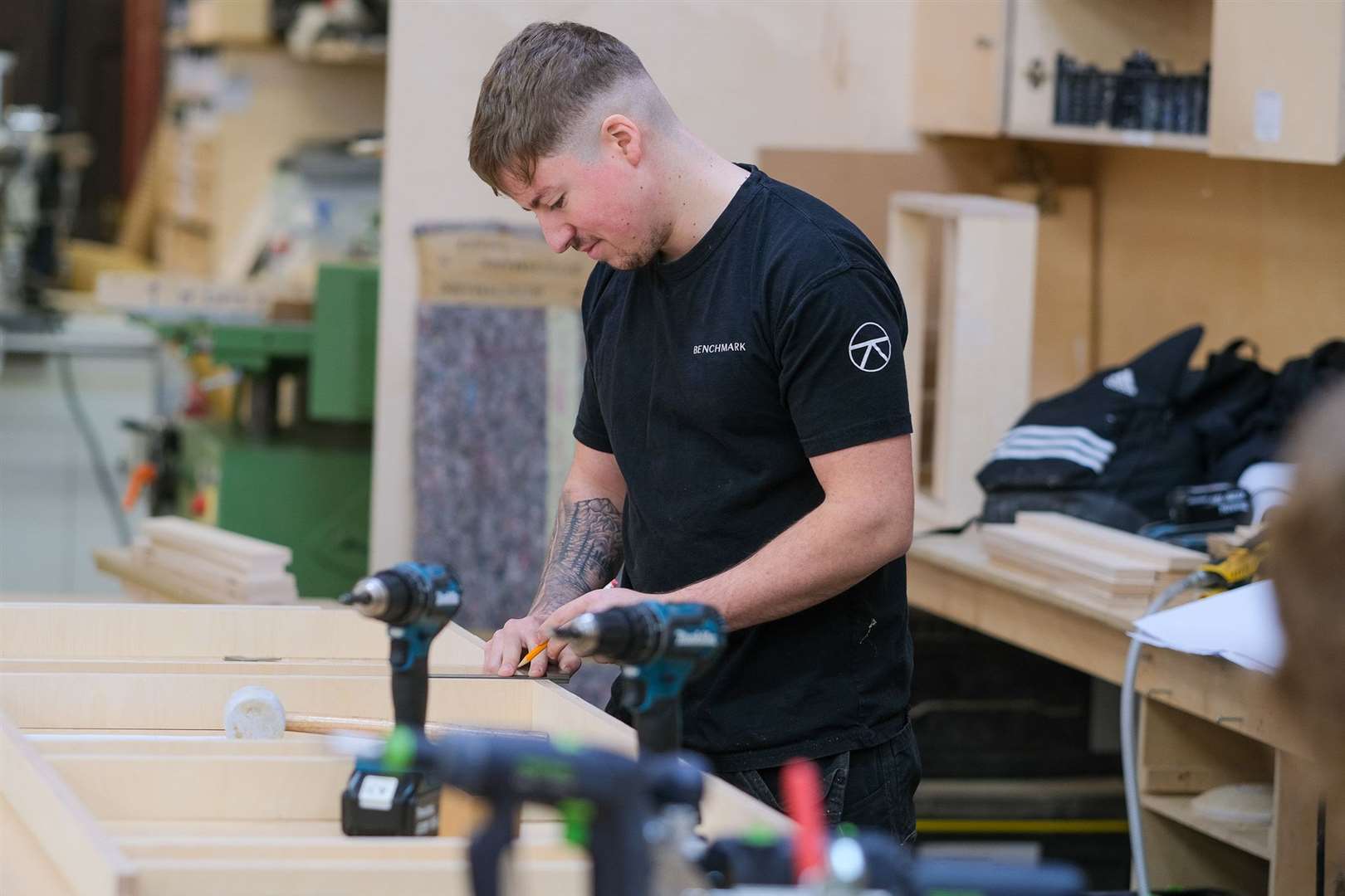 Apprentice Chris Vekony