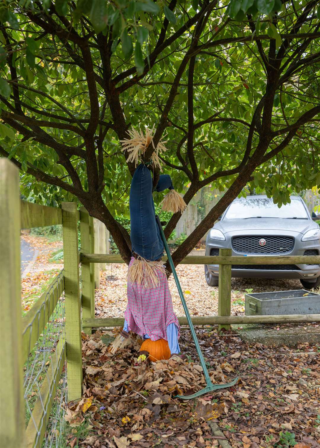 The Schools of Woolton Hill scarecrow trail 2024, photo credit: Gemma Duff Photography