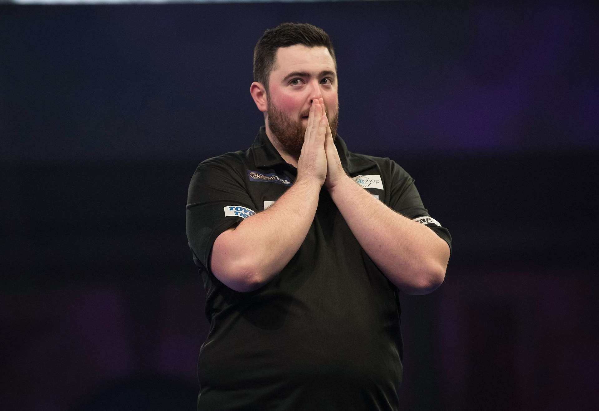 Humphries reached the last-eight of the competition (Picture: Lawrence Lustig/PDC)