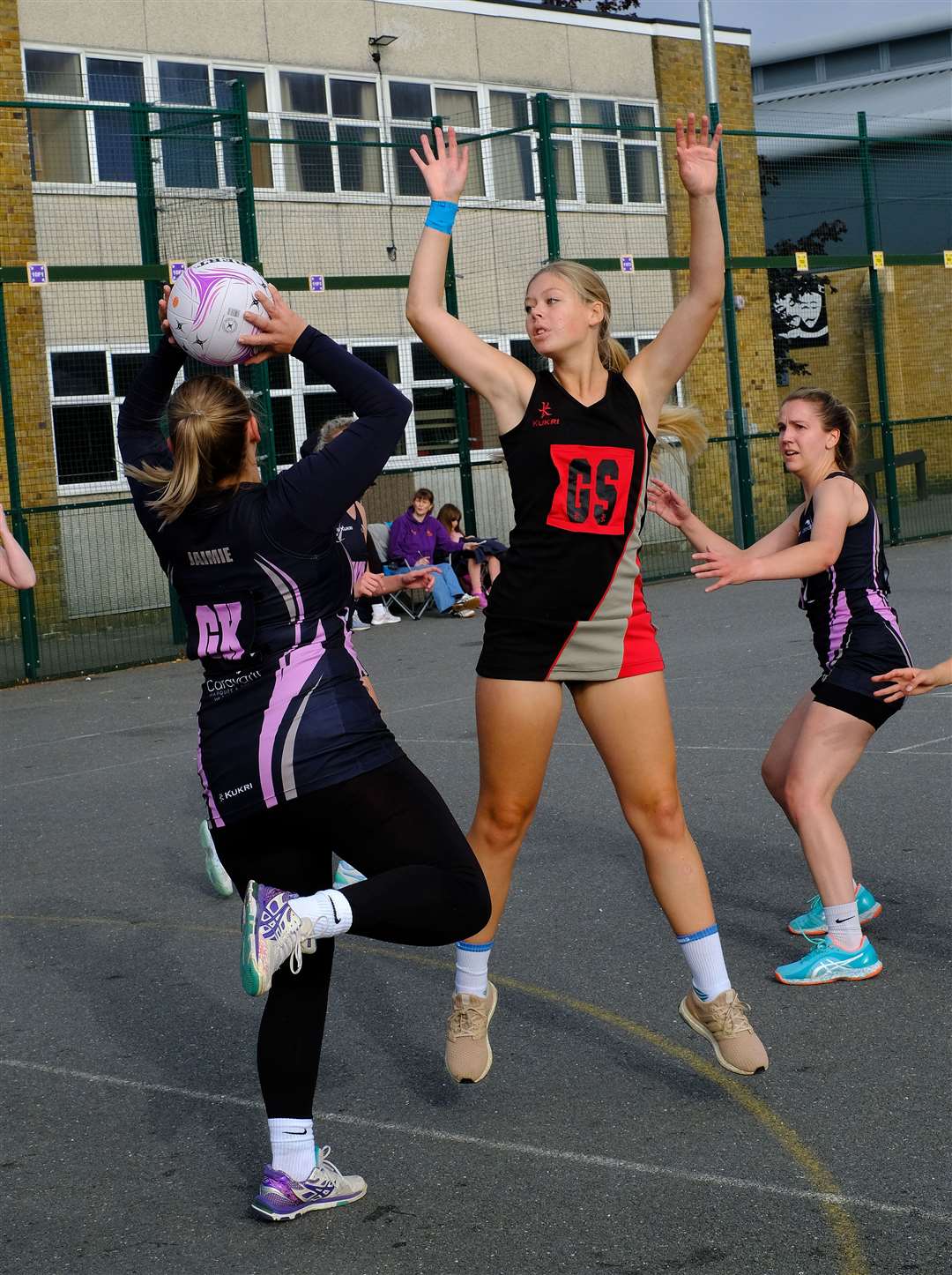 A pass might be on for a Caravatti player
