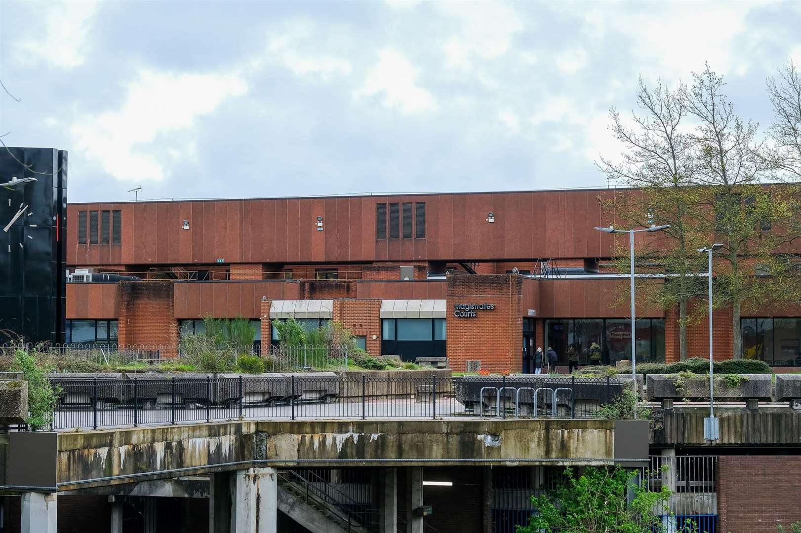Reading Magistrates Courts