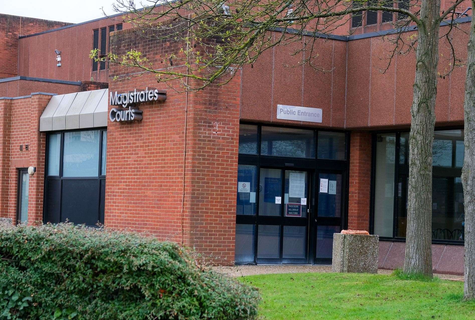 Reading Magistrates Courts