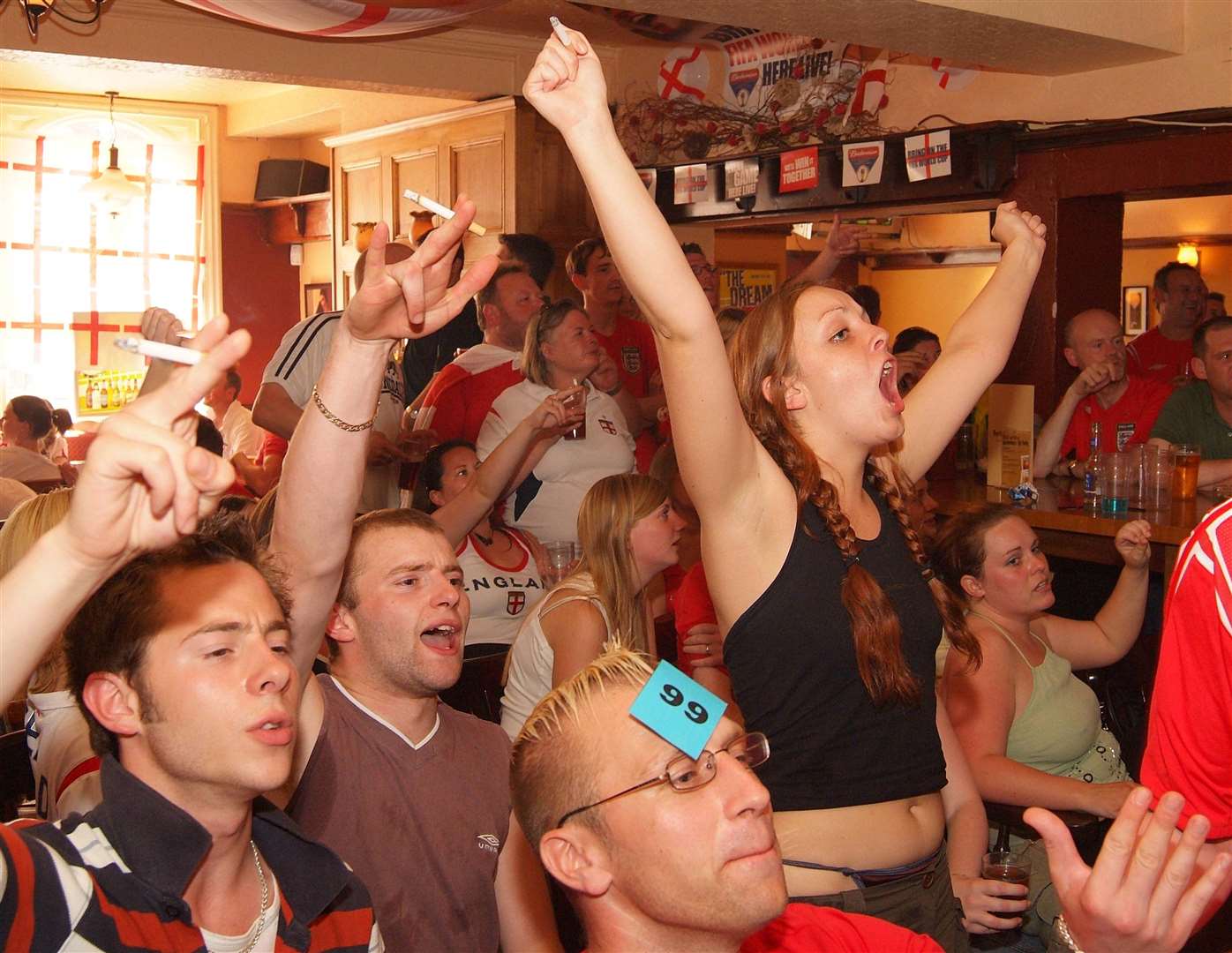 World Cup 2006 England v Portugal - Berkshire Tavern.