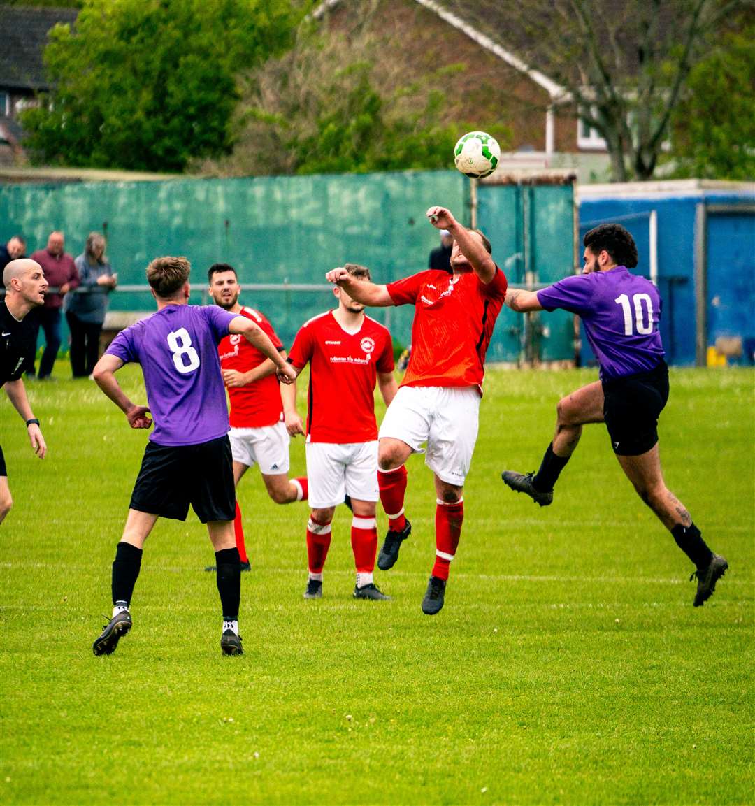 Newbury Sunday League's NWX clash with Kingsclere