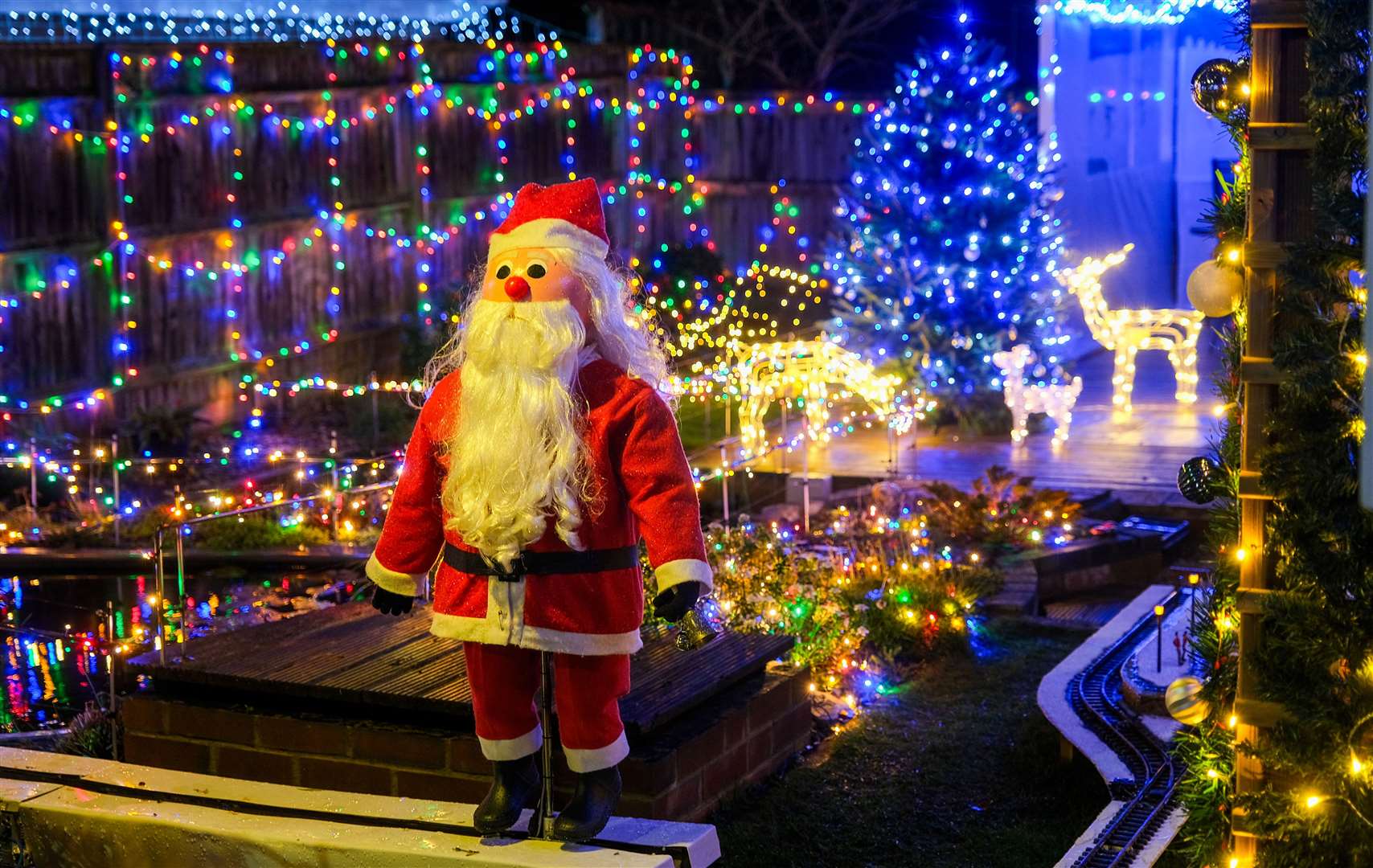 Clark's Gardens Christmas Lights in Hungerford , raising money for Thames Valley Air Ambulance