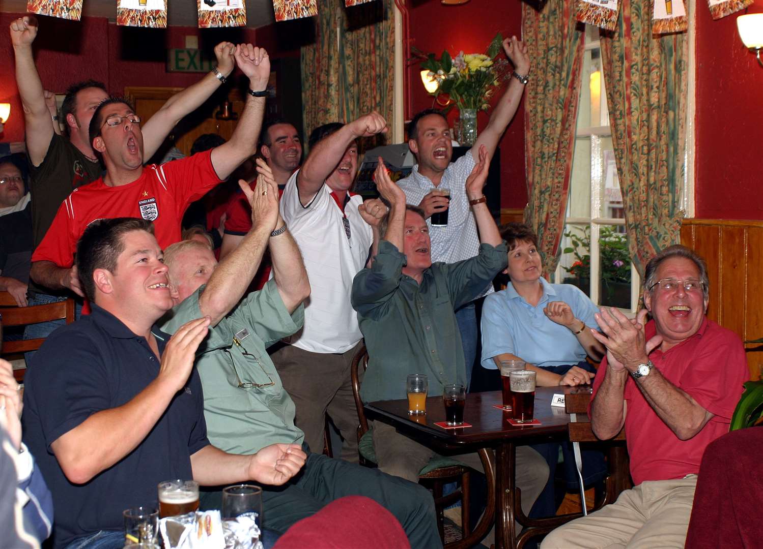 The Lamb Inn, Hungerford. Watching Euro 2004 England v Croatia