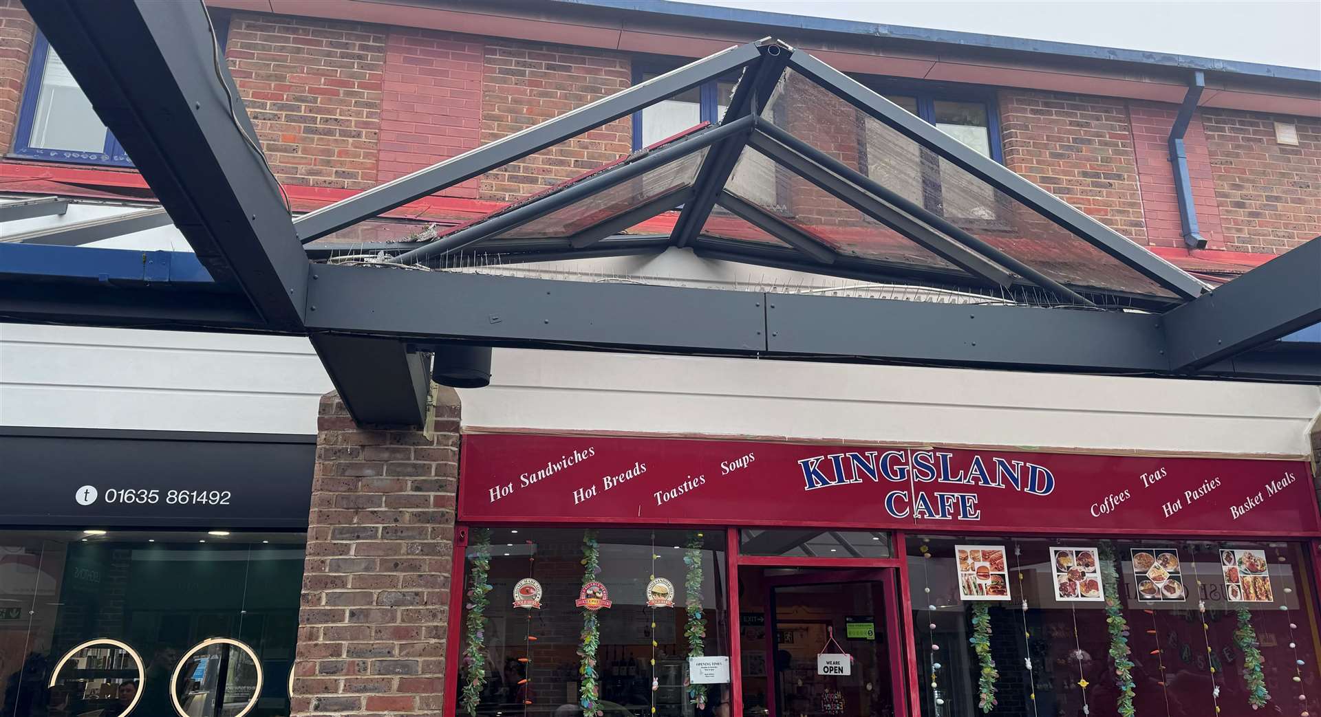 The glass canopy, picture: Amy Jury