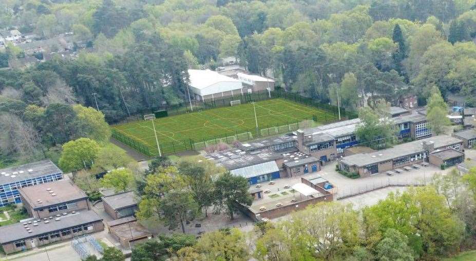 What the school grounds would look like if the 3G ATP was approved, credit: S&C Slatter