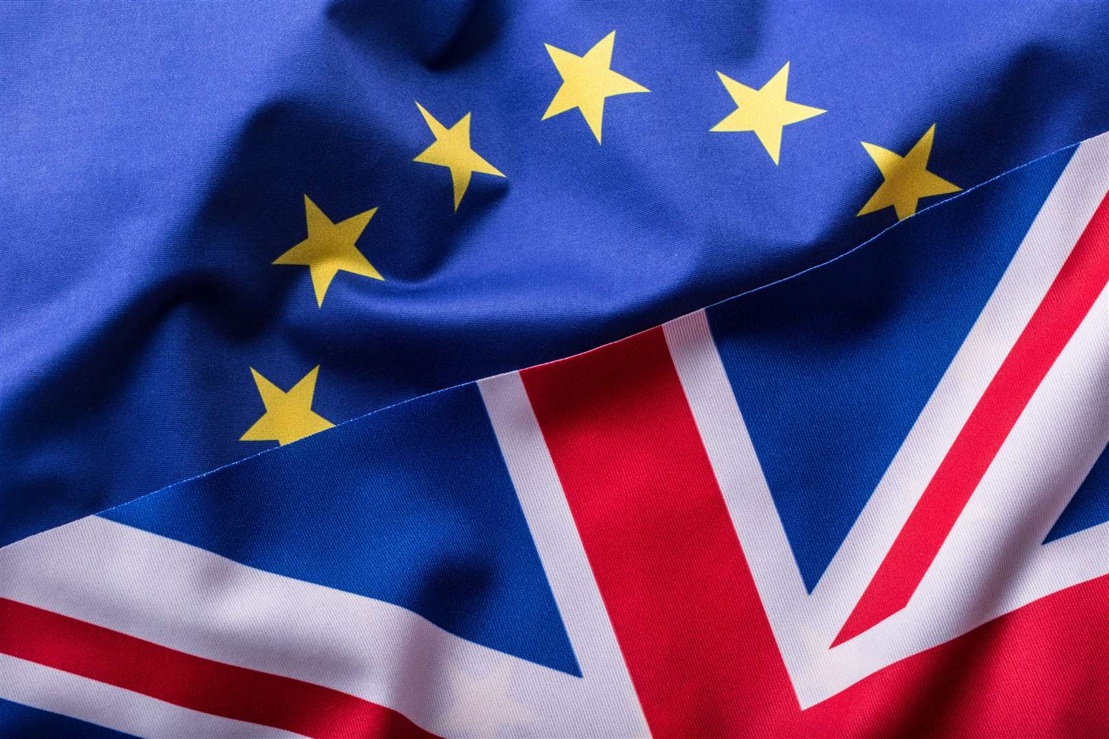Would you like the Uk to rejoin the EU?