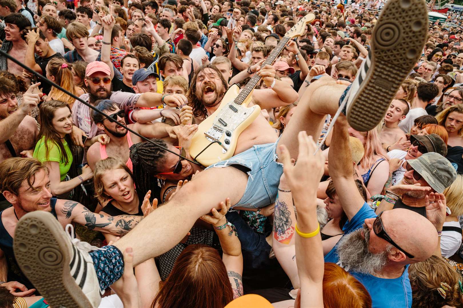 Idles, Giles Smith