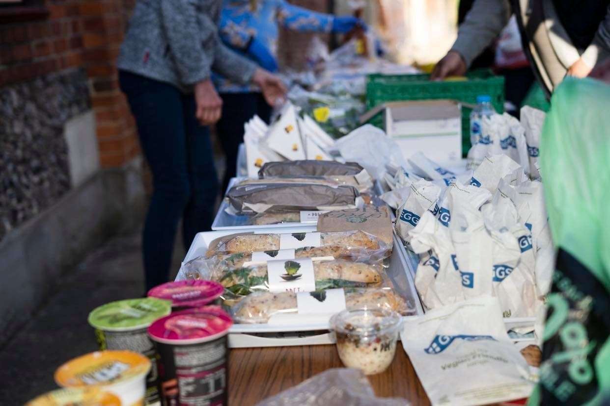 Food from the Newbury Soup Kitchen (60259759)