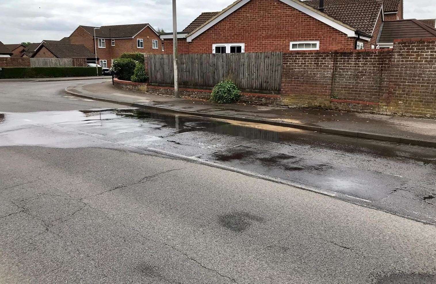 Leak on Ilkley Way, picture: Mirek Gosney