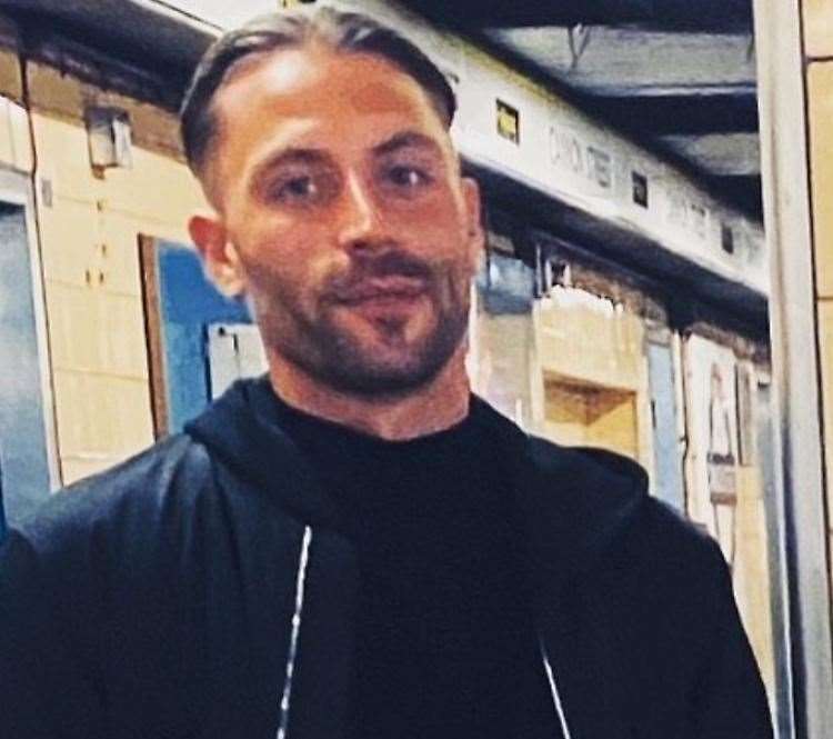 Missing man Charles Knight (46386839)