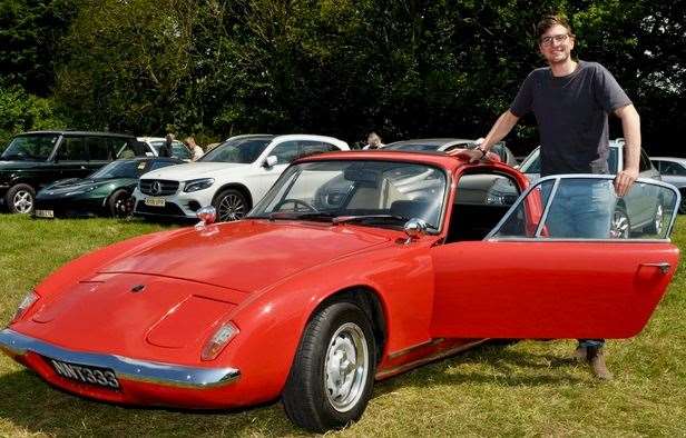Aldworth classic cars & bikes meet Pic: Geoff Fletcher