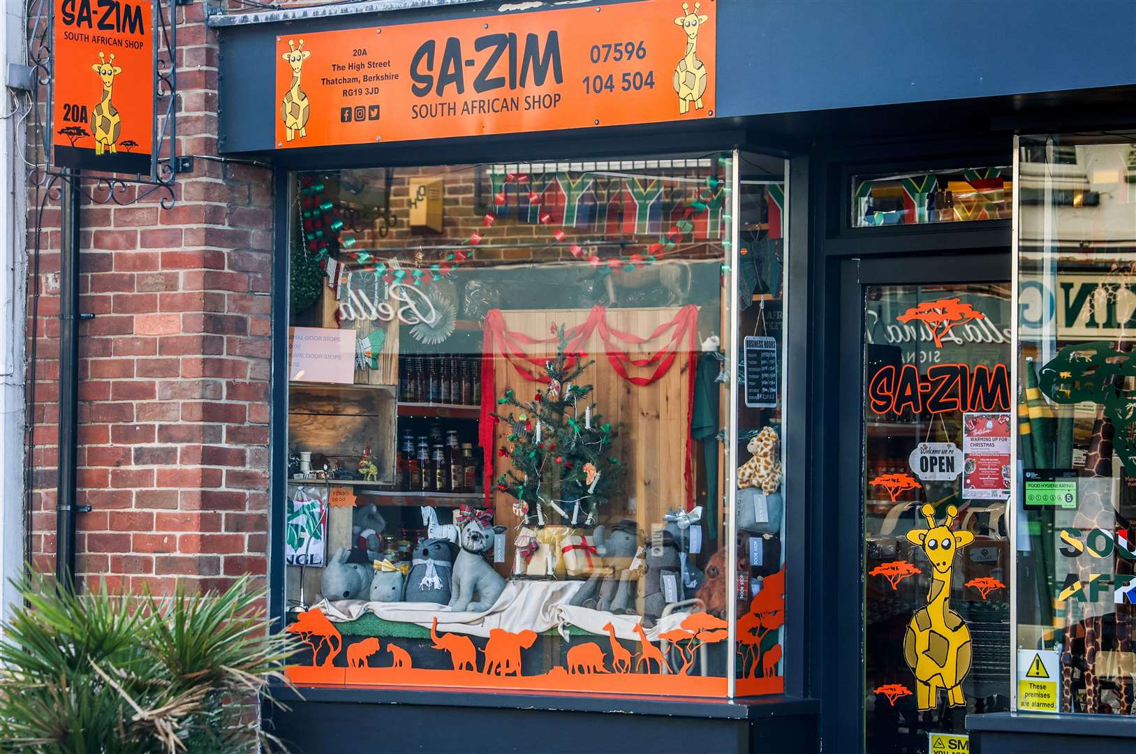 SA-Zim, in the High Street