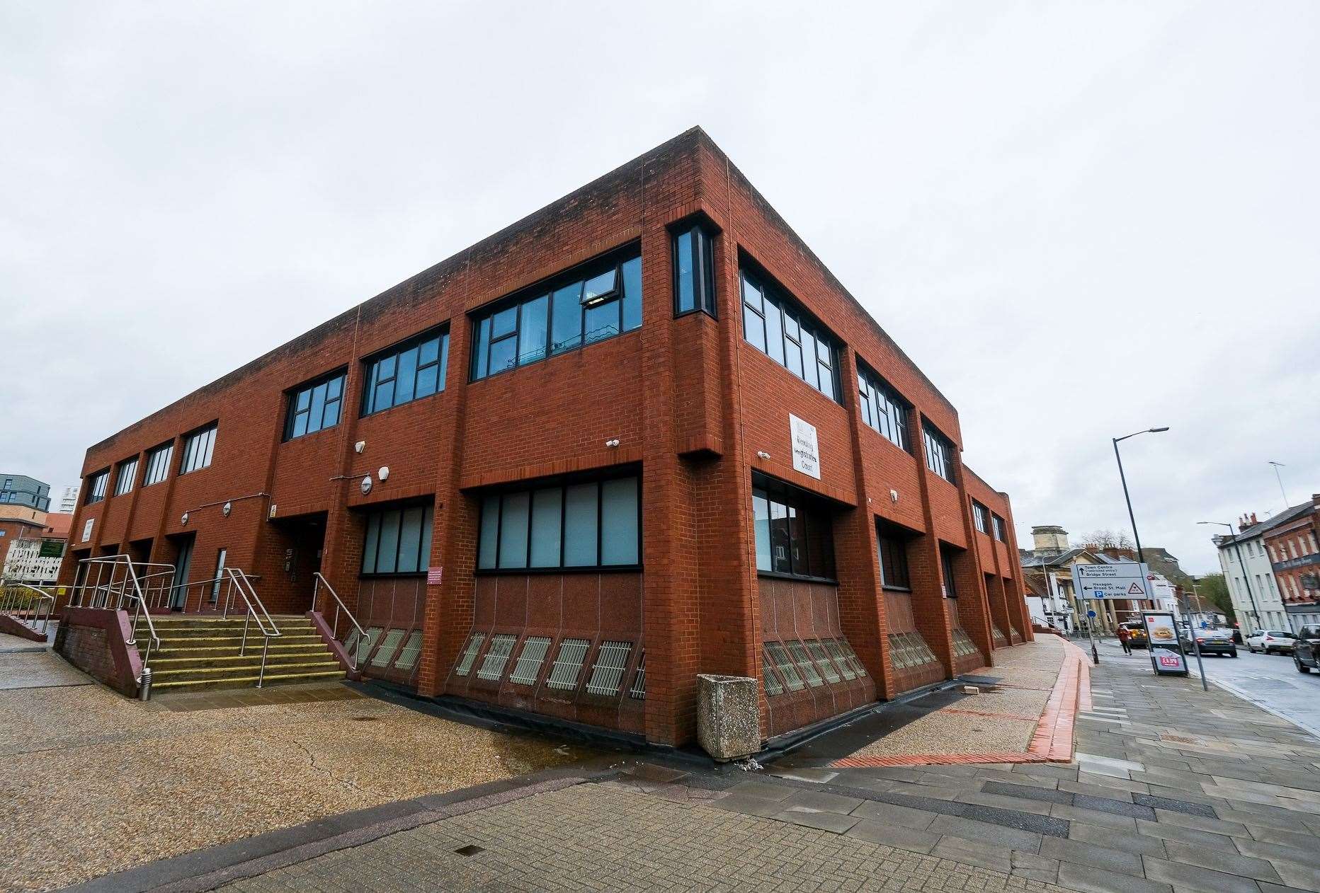 Reading Magistrates Courts