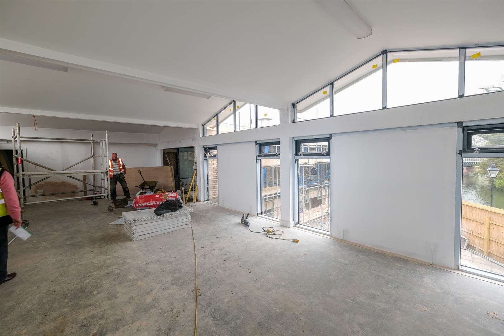 Building work continues at Waterside Centre by Berkshire Youth.Picture Phil Cannings. (46695539)