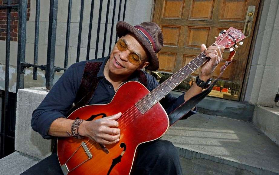 Guy Davis