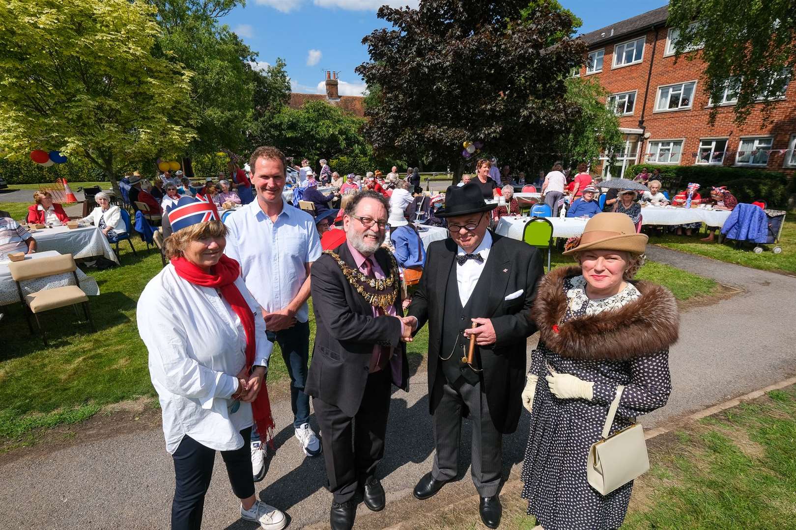 Fairclose Day Centre Jubilee Party .Josie Reed (Chair), James Wilcox â Chief Executive, Gary Norman Mayor of Newbury with Winston Churchill and Clementine Churchill. (57076466)