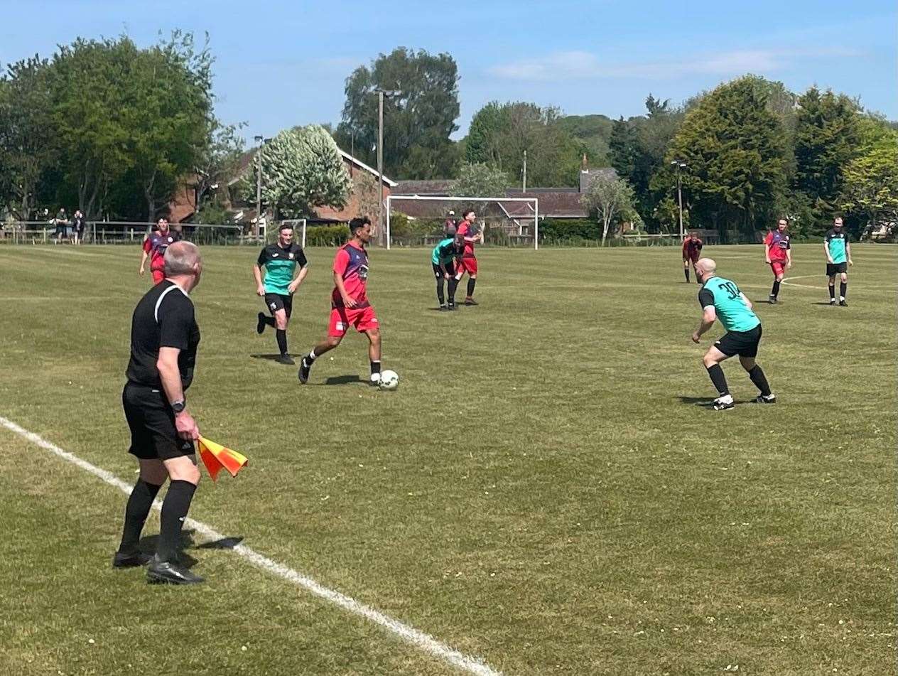 Diamond FC won the Newbury Sunday League Knockout Cup