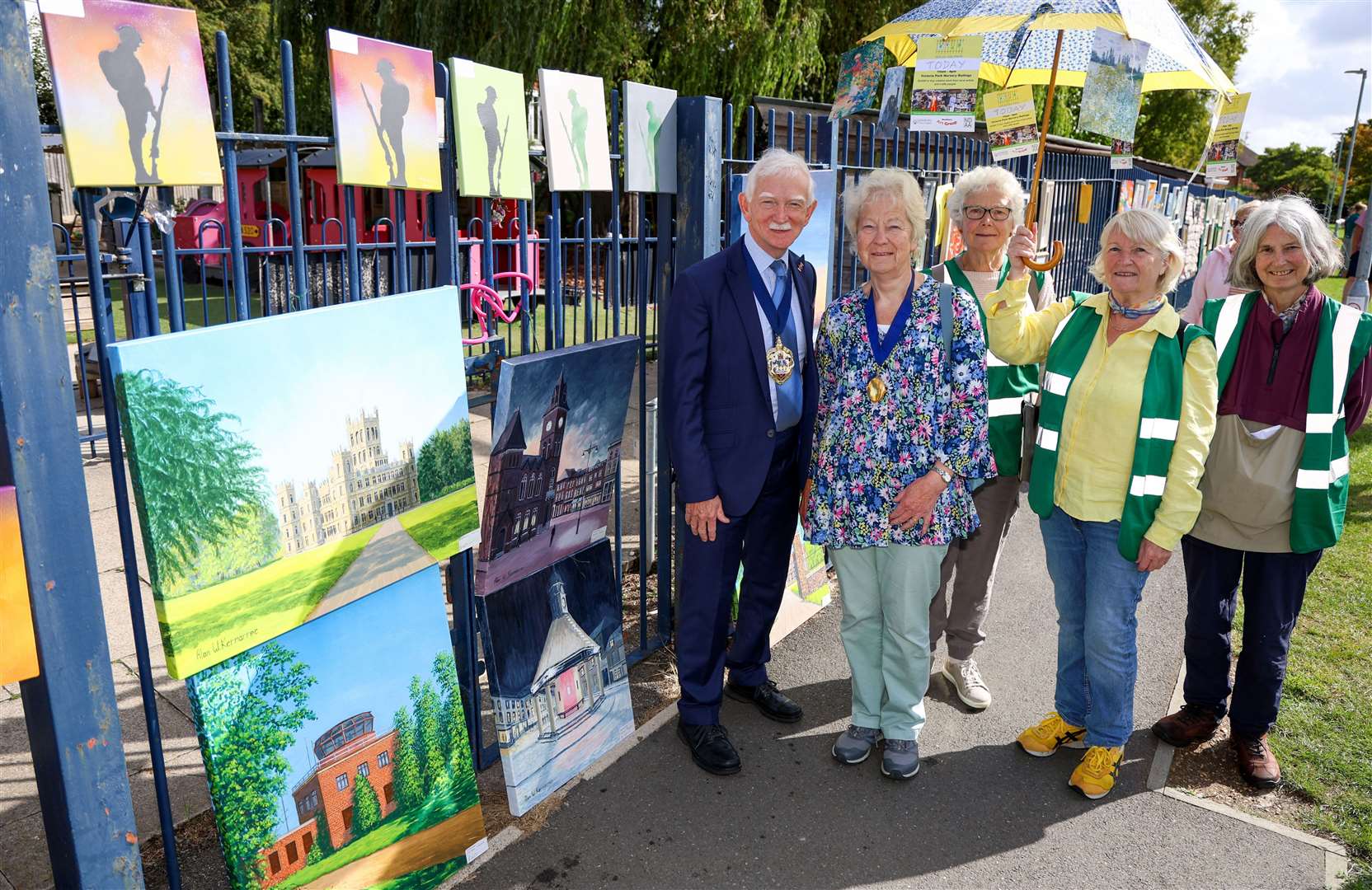 Newbury Mayor Andy Moore opens Art on the Park