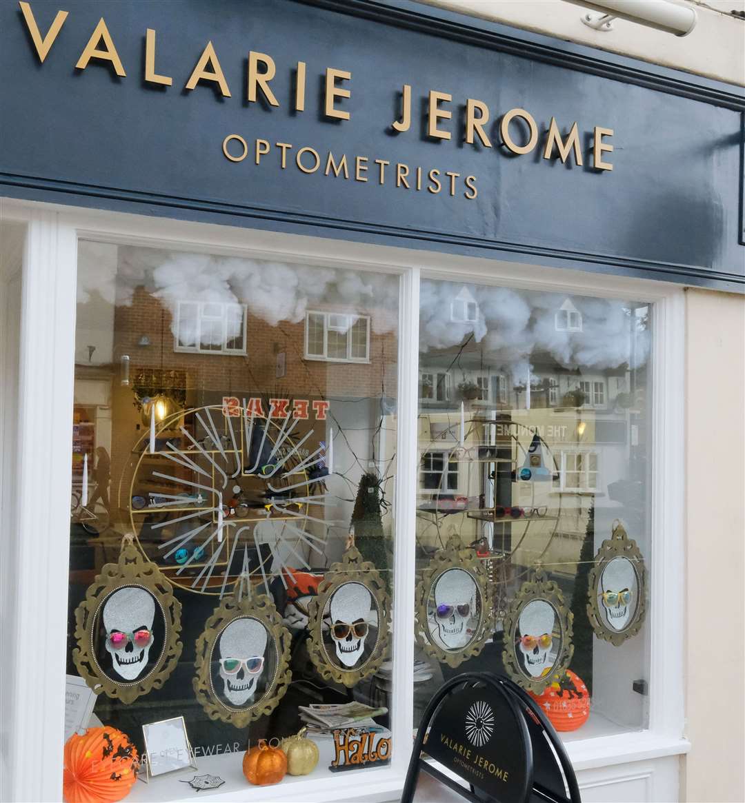 Valerie Jerome, 49 Northbrook Street