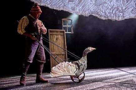 WAR HORSE Uk and Ireland Tour 2024 Thomas Goodridge (Goose) in War Horse. Credit Brinkhoff-Moegenburg