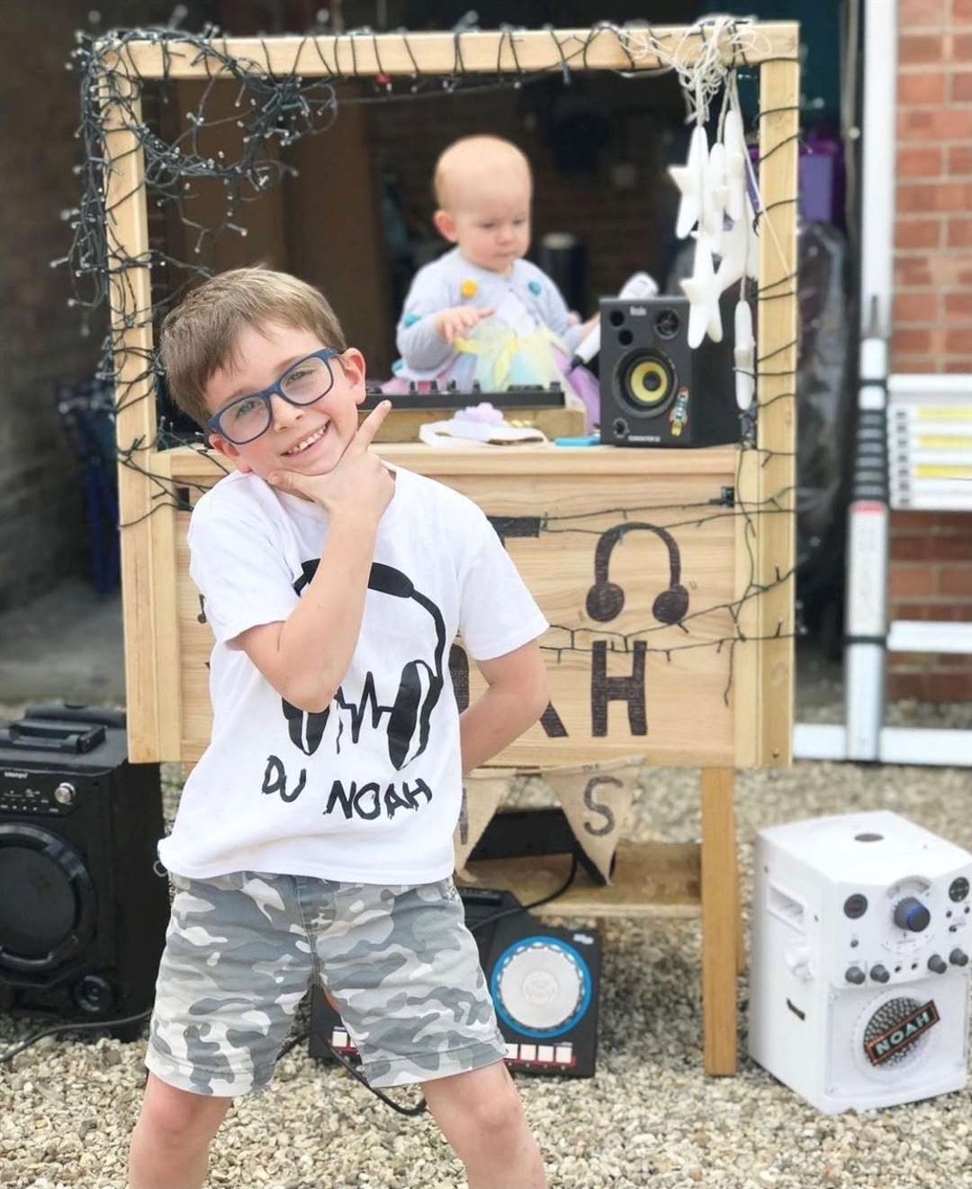 Noah Thorne has been entertaining his neighbours with Friday night DJ sets during lockdown