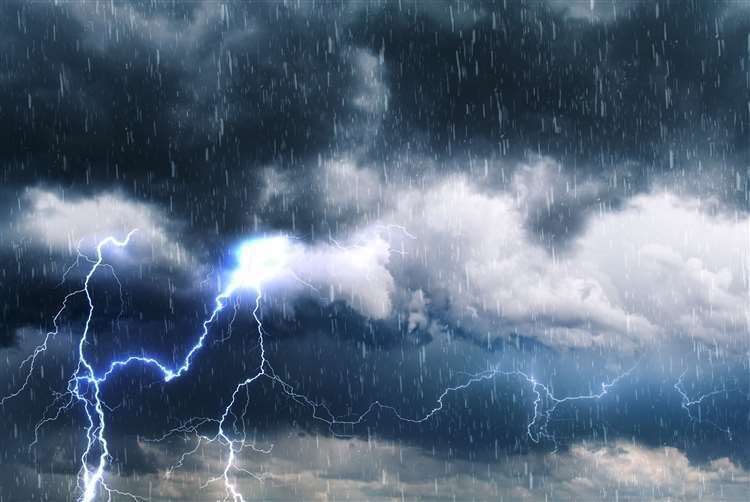 There's a Met Office warning out for thunderstorms again today