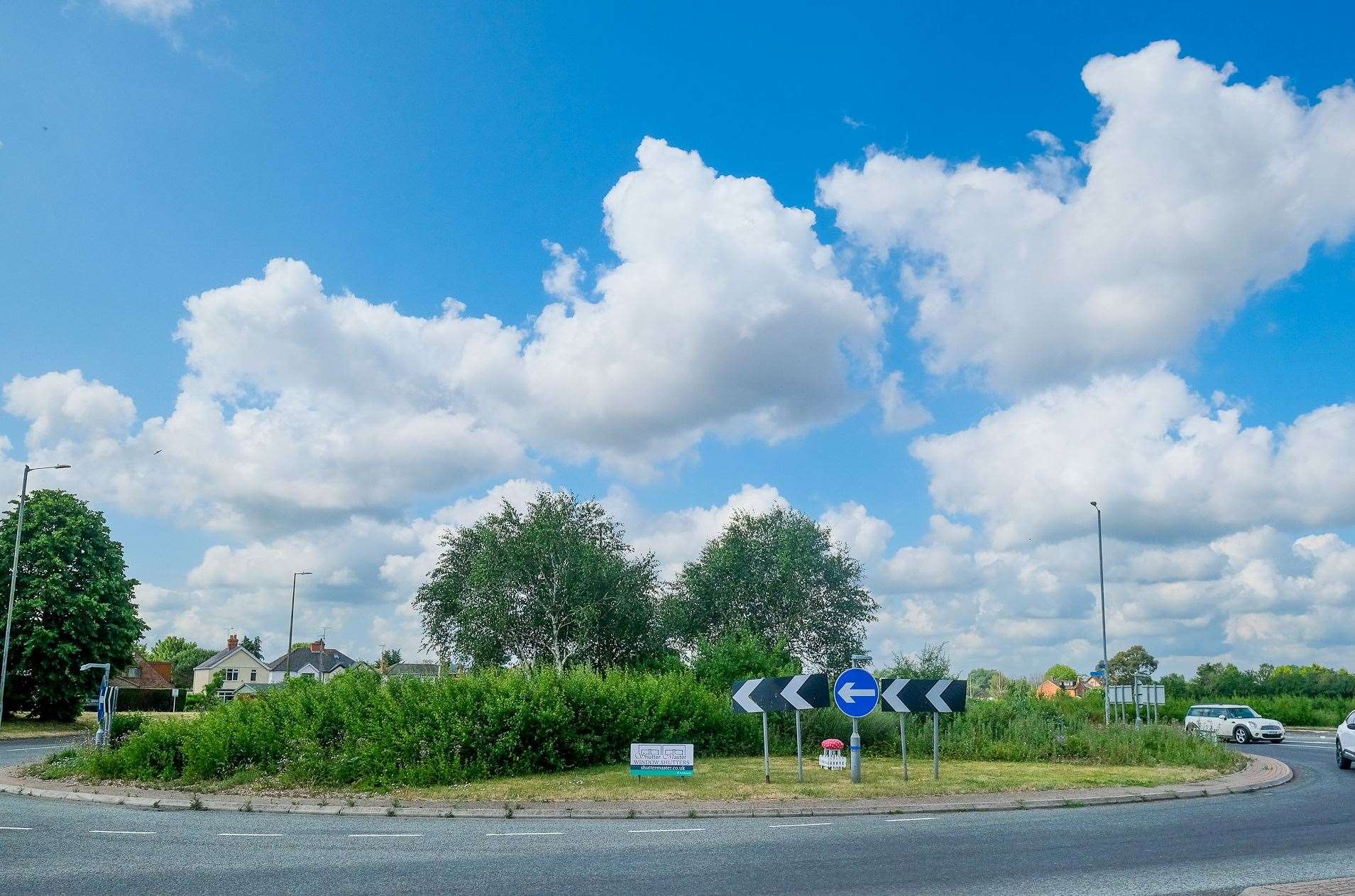 Mushroom Barstool on Thatcham roundabout