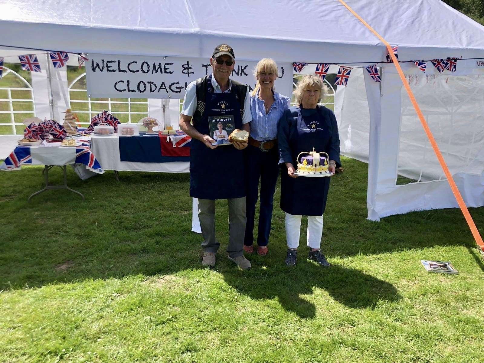 Clodagh McKenna with cake competition winner Melanie Davies and husband Pete Davies, who won the bread competition