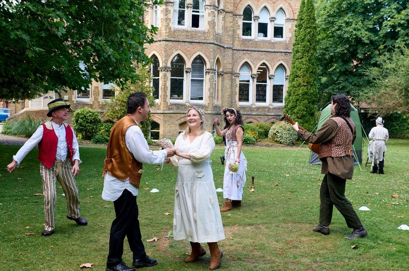 AS YOU LIKE IT Creation Theatre CREDIT Geraint Lewis