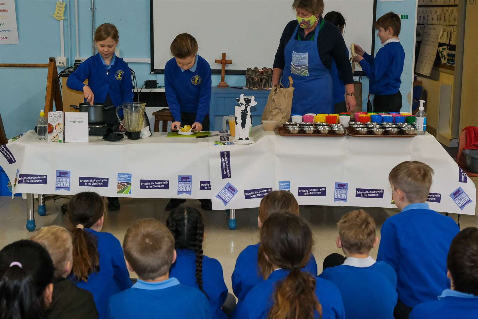Year 5 Compton School.Ref: 03-1322. (54449729)
