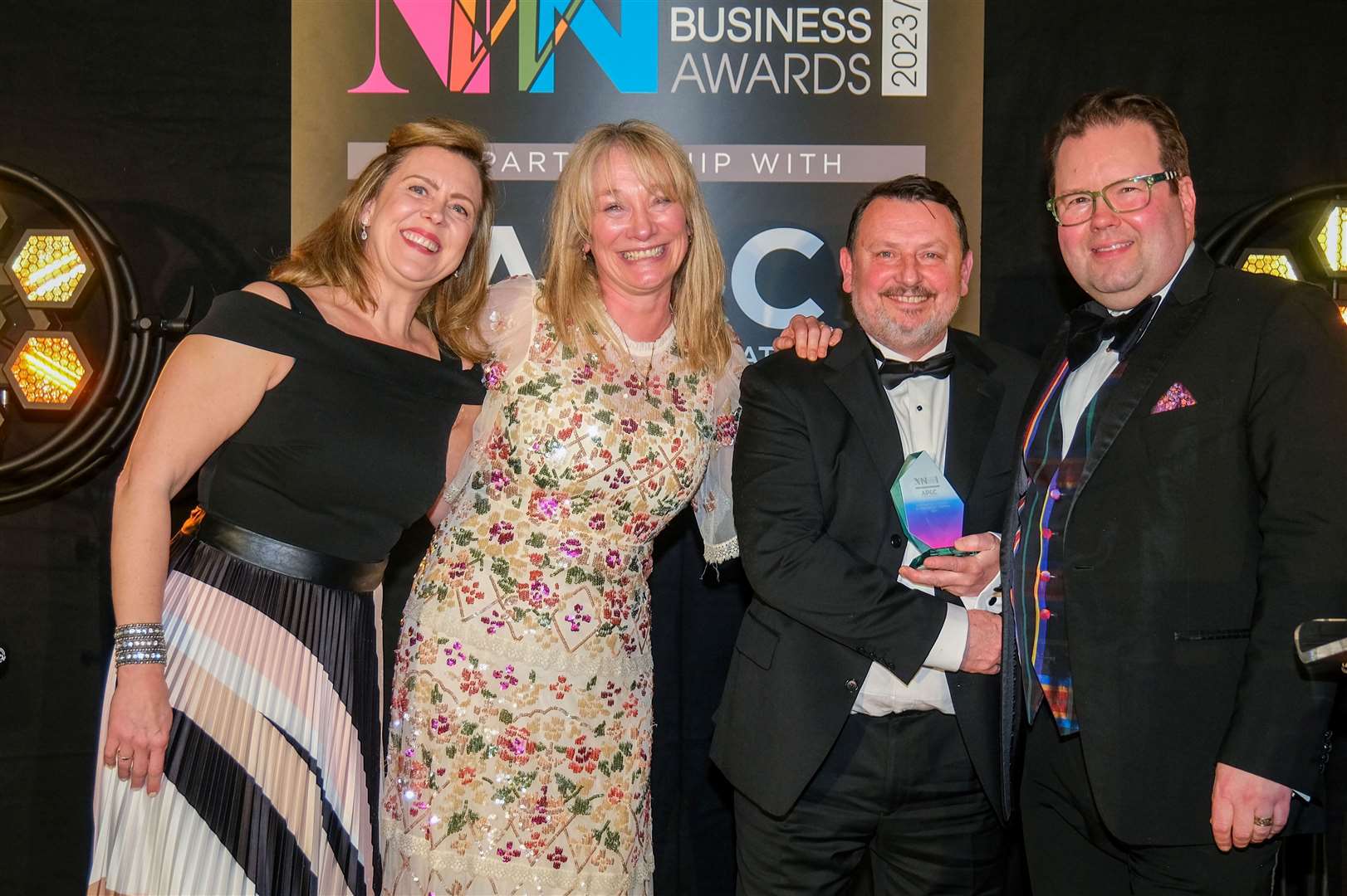 Best Hospitality Champion - Ye Olde Red Lion, Chieveley