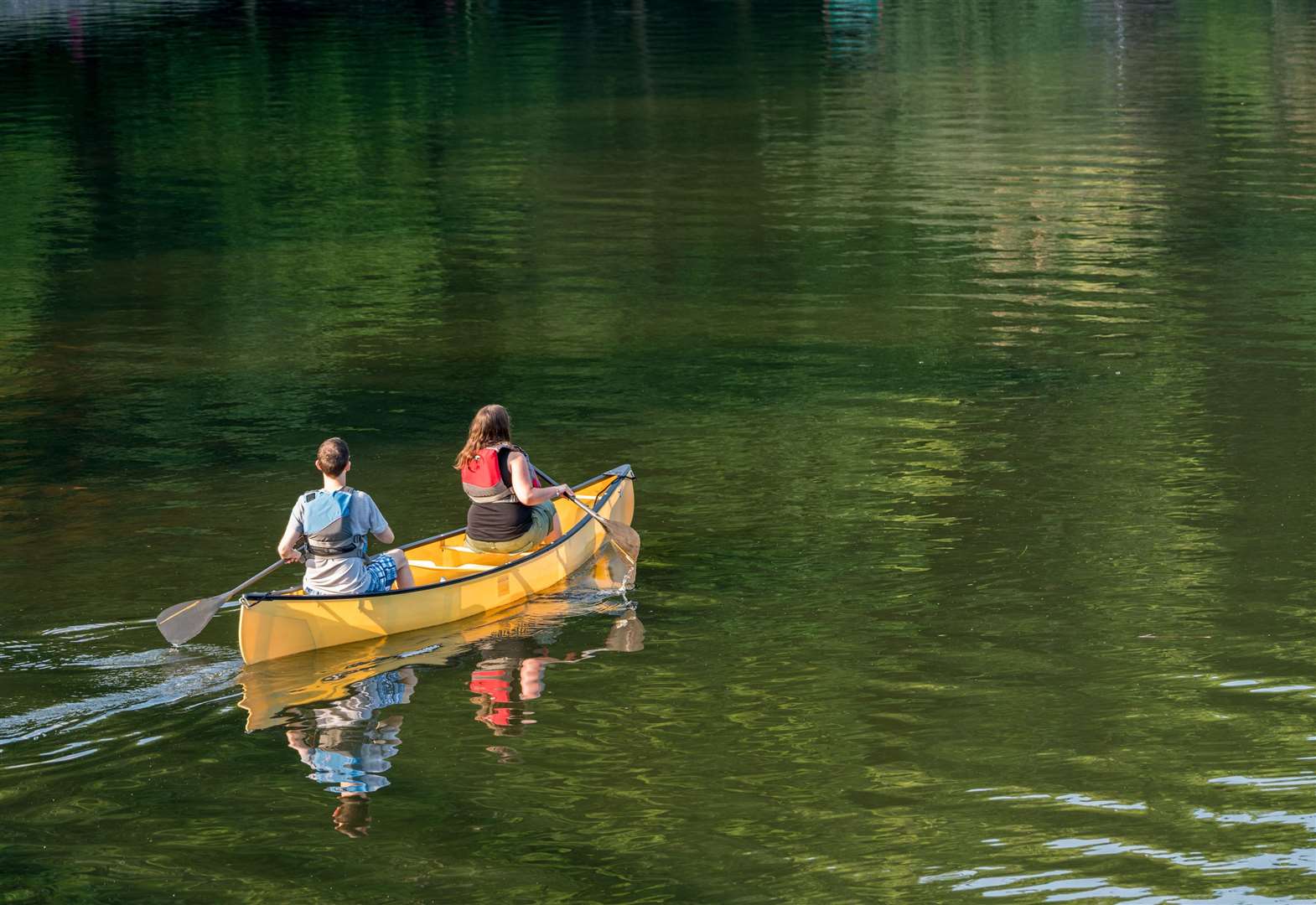 A group canoeing class was targeted by youths throwing fish and bottles (stock image)