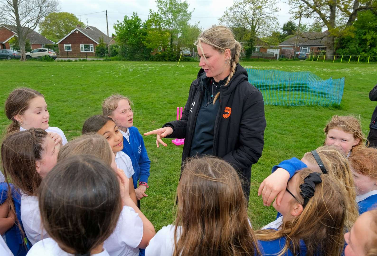 Bell gives advice to eager youngsters