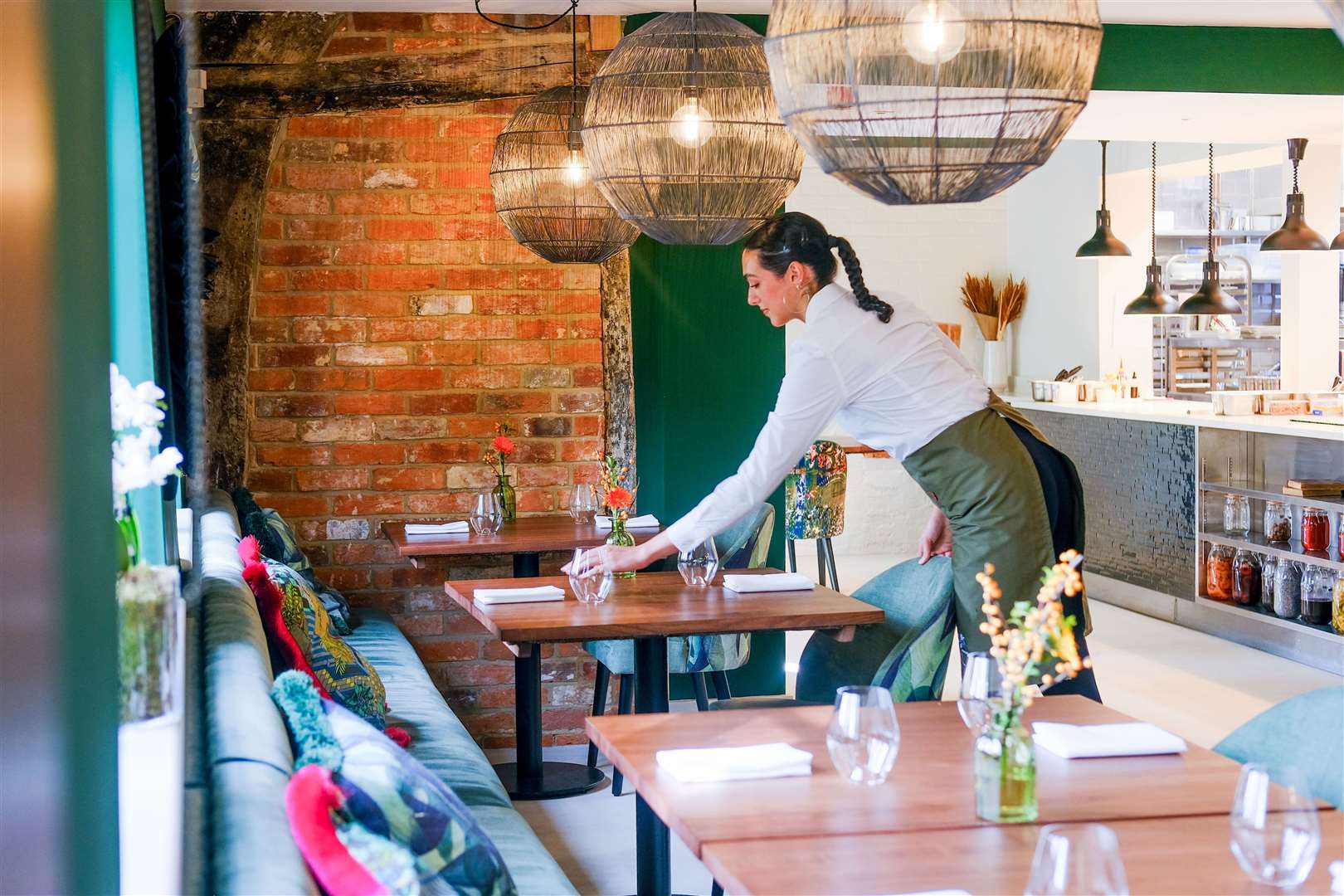 Damson Restaurant, Winterbourne