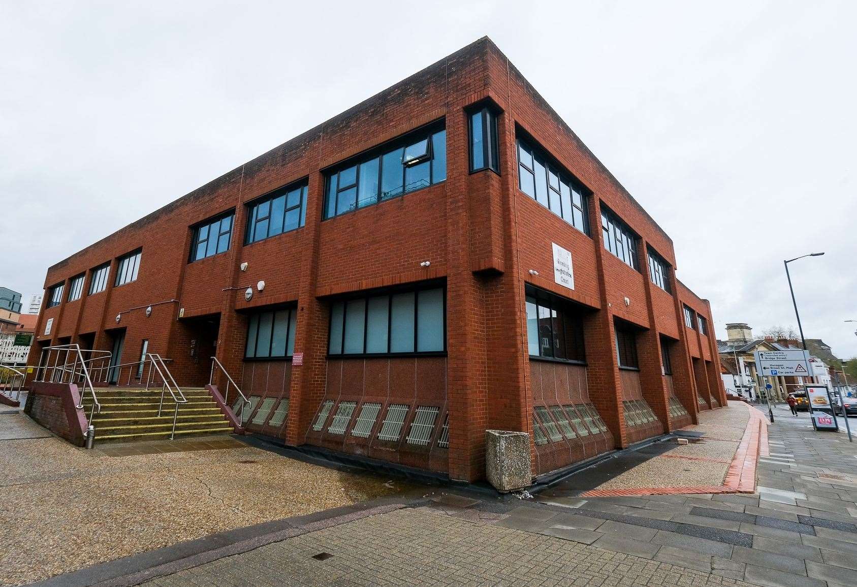 Reading Magistrates Courts