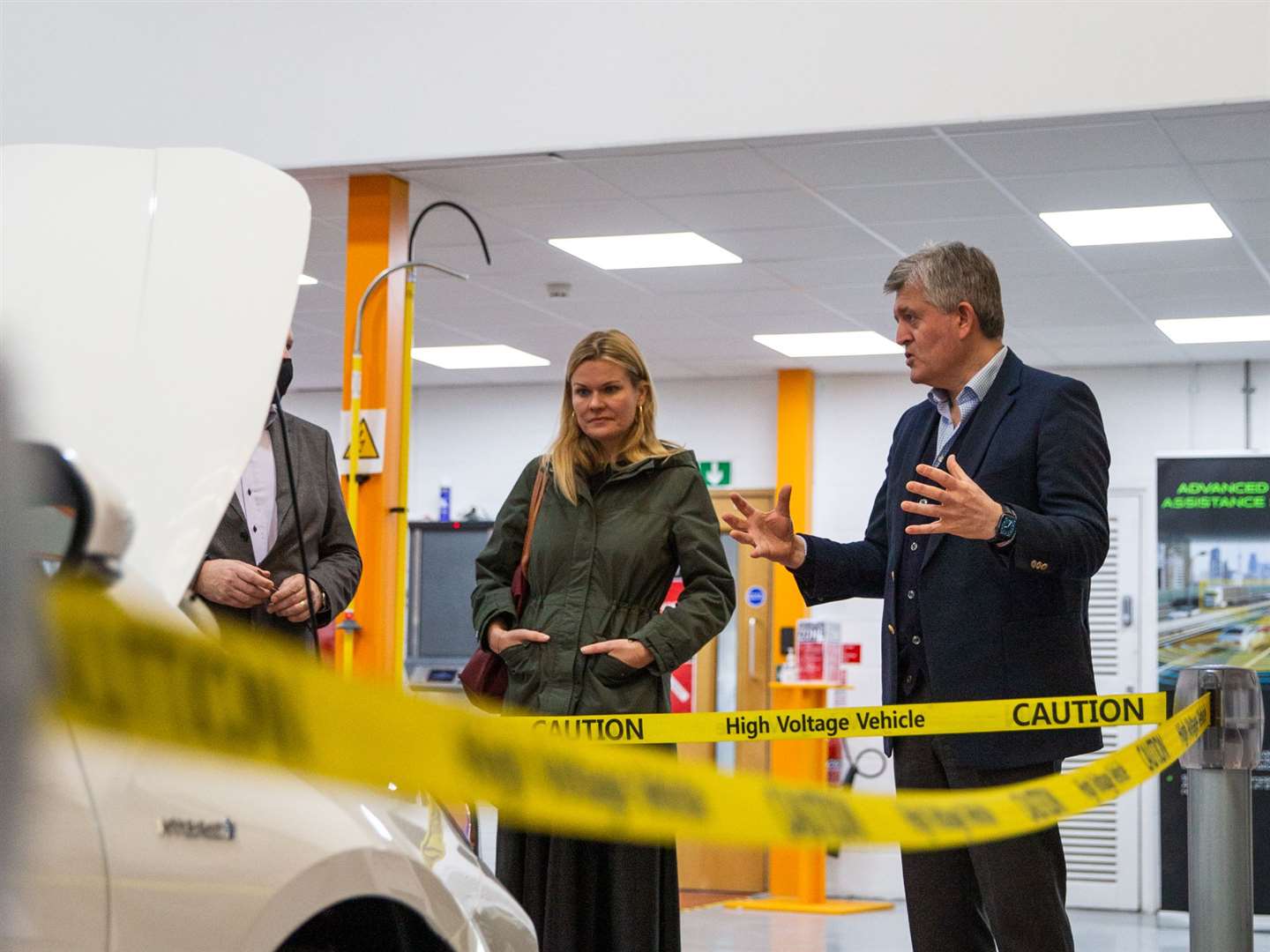 Cheif Executive Jonathan Hewitt with Laura Farris in the Thatcham Research Automotove Academy. Picture by: Thatcham Research