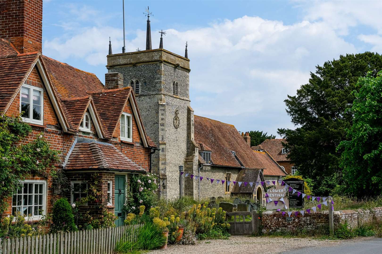 Bucklebury St.Marys Church Flower Festival. (57093080)
