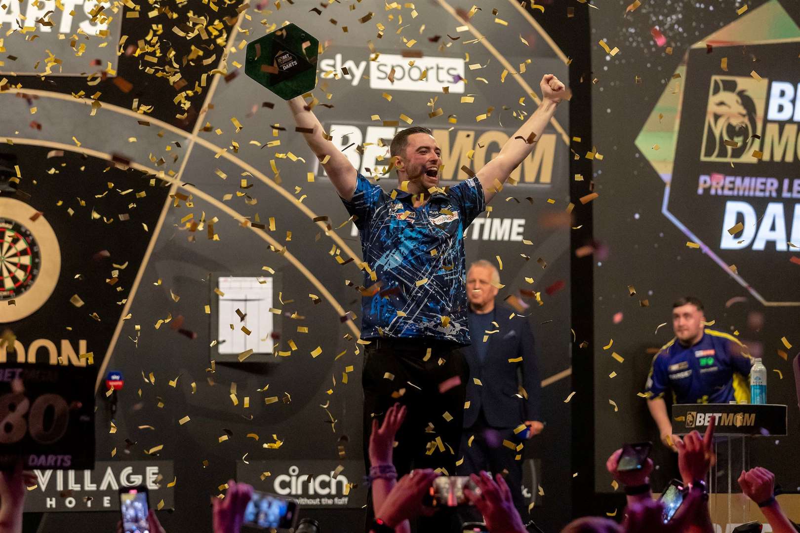 Humphries beat Littler to seal Premier League gold - Photo: Simon O'Connor/PDC