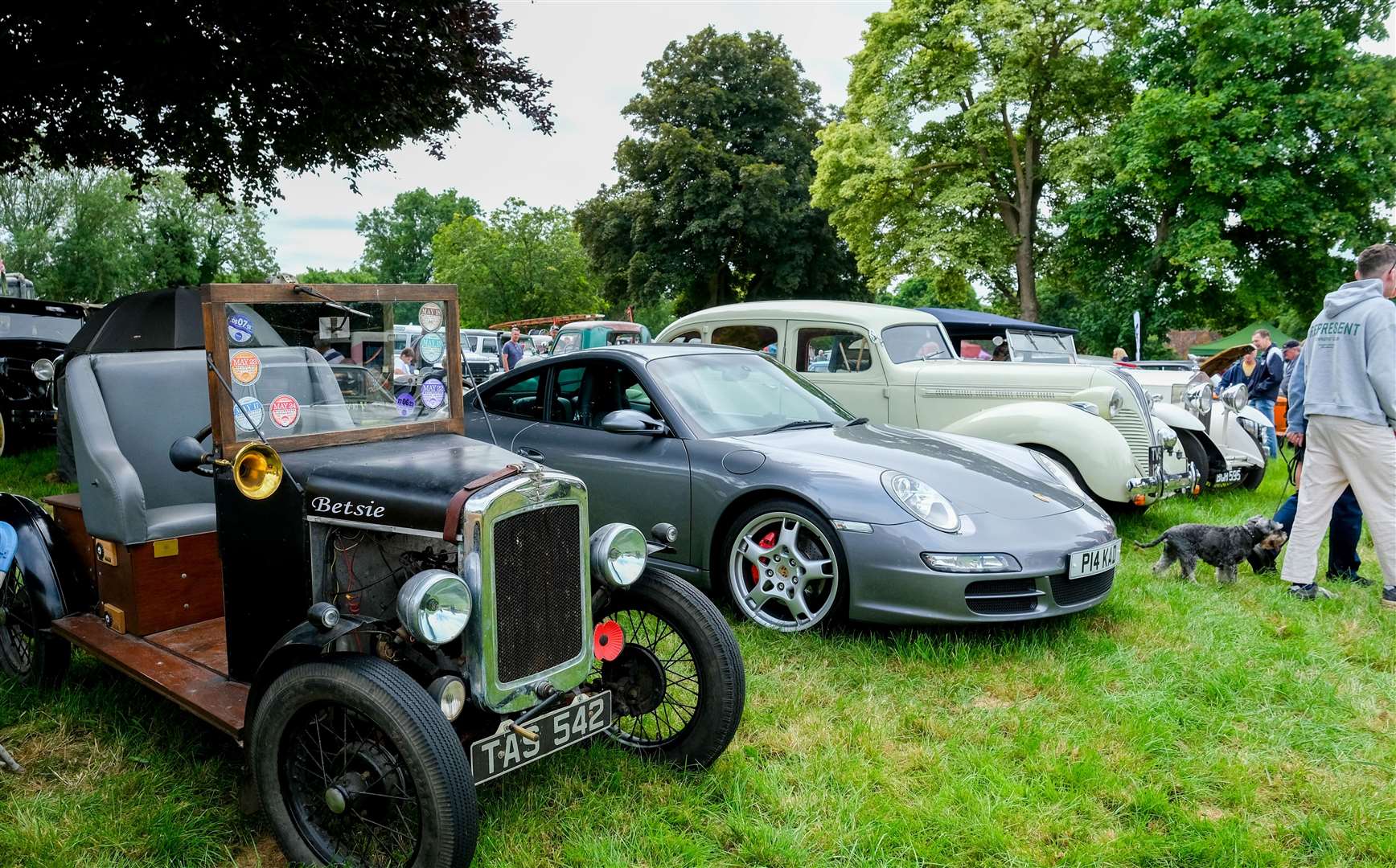 Yattendon Classic Car Show