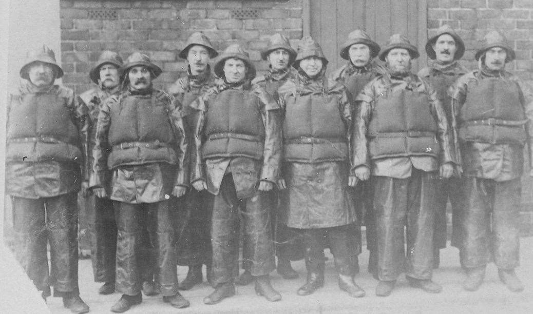 At the turn of the century, a fine cotton-like material called kapok, more commonly used to stuff cushions replaced aging cork lifejackets. Image: RNLI.