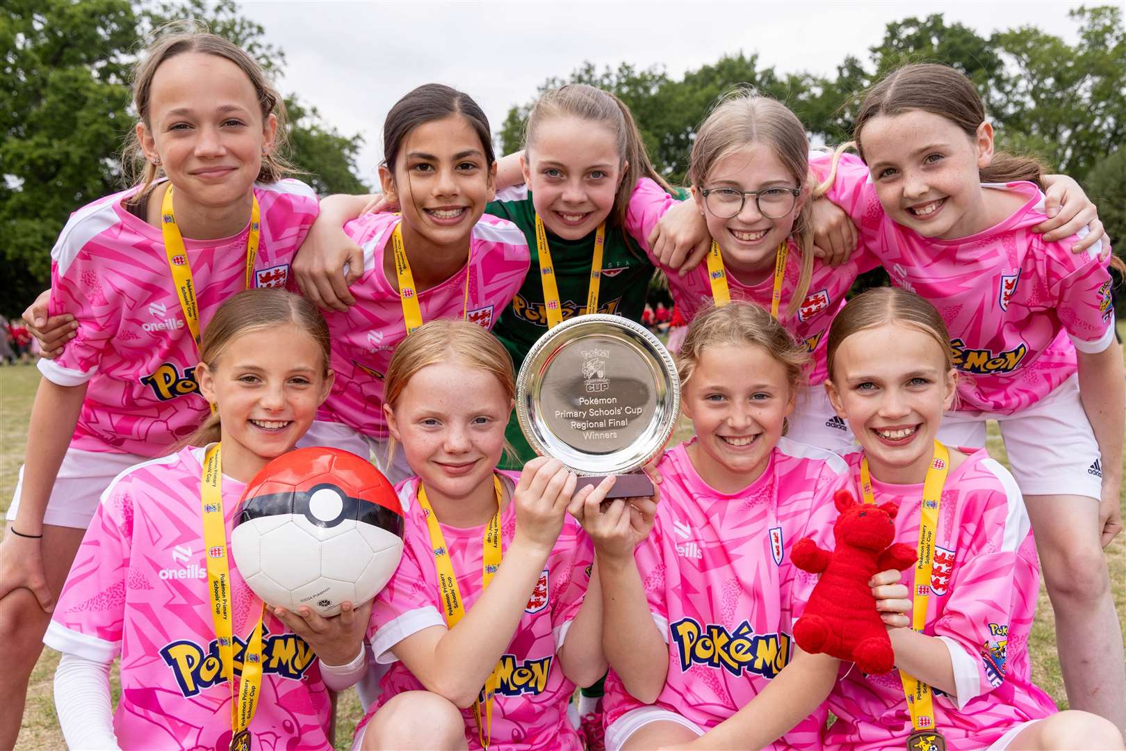 Falkland School girls team gets to semi final in national football tournament
