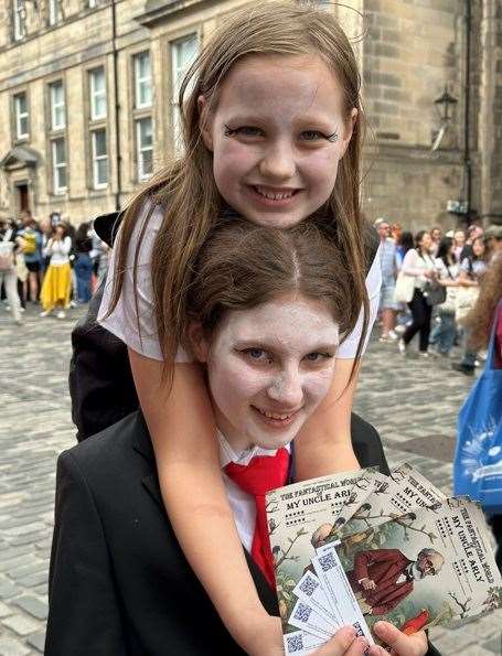 NYT Edinburgh Fringe on the Mile