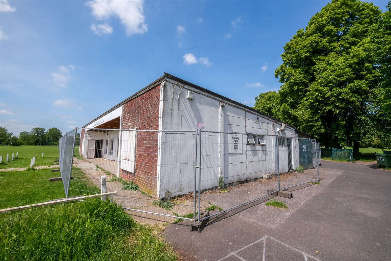 Newbury Cricket Club. Ref: 24-1521a