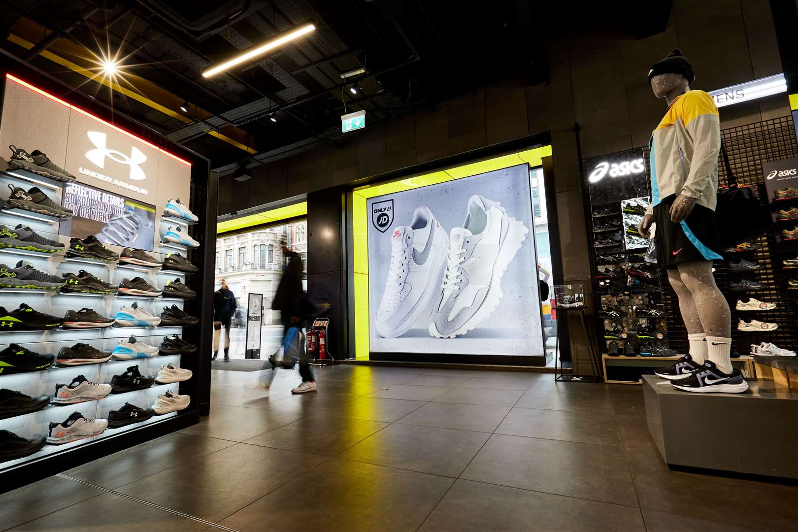 Newbury Retail Park gets new JD Sports store