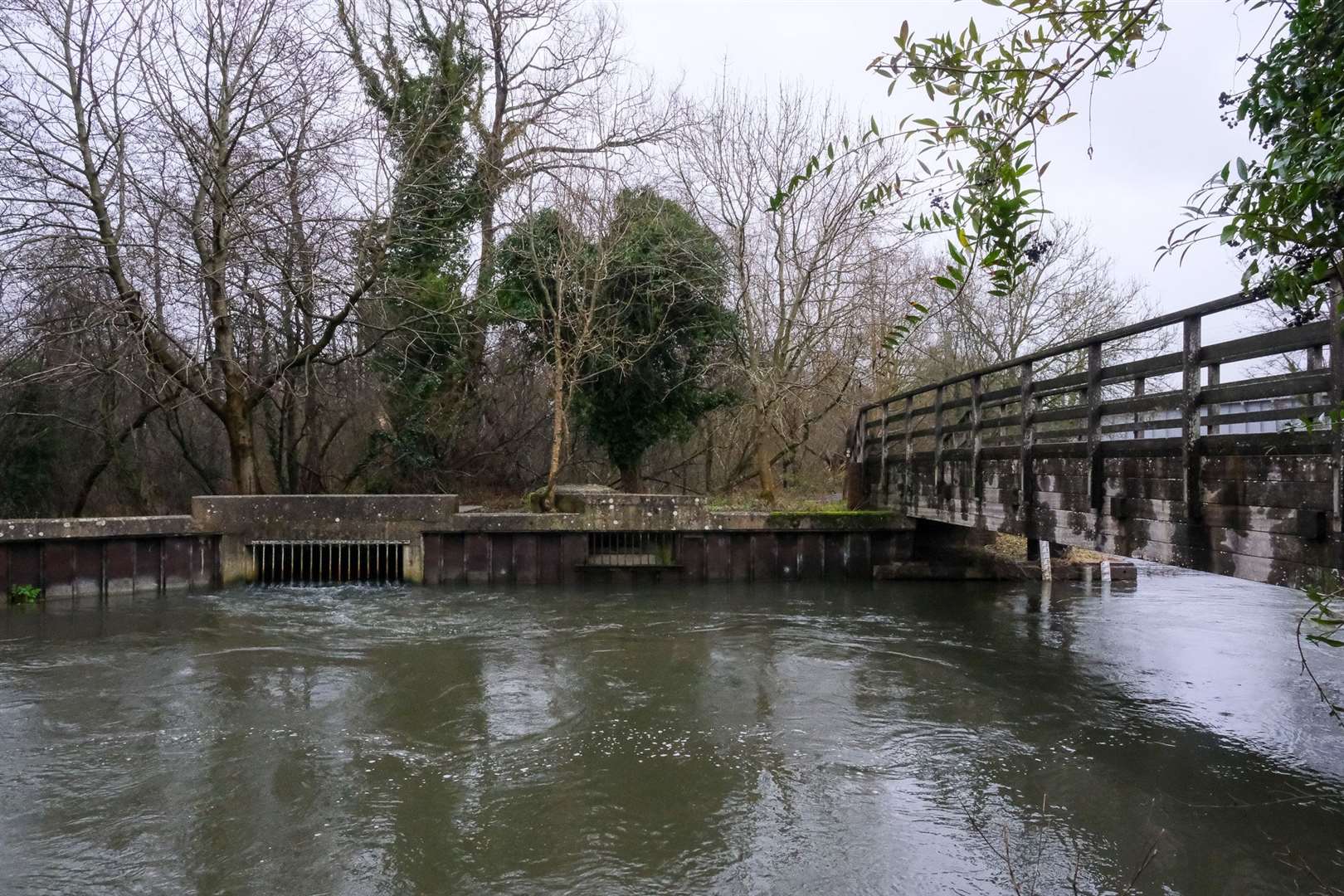 Bulls Lock, in Newbury, feeding into the River Kennet
